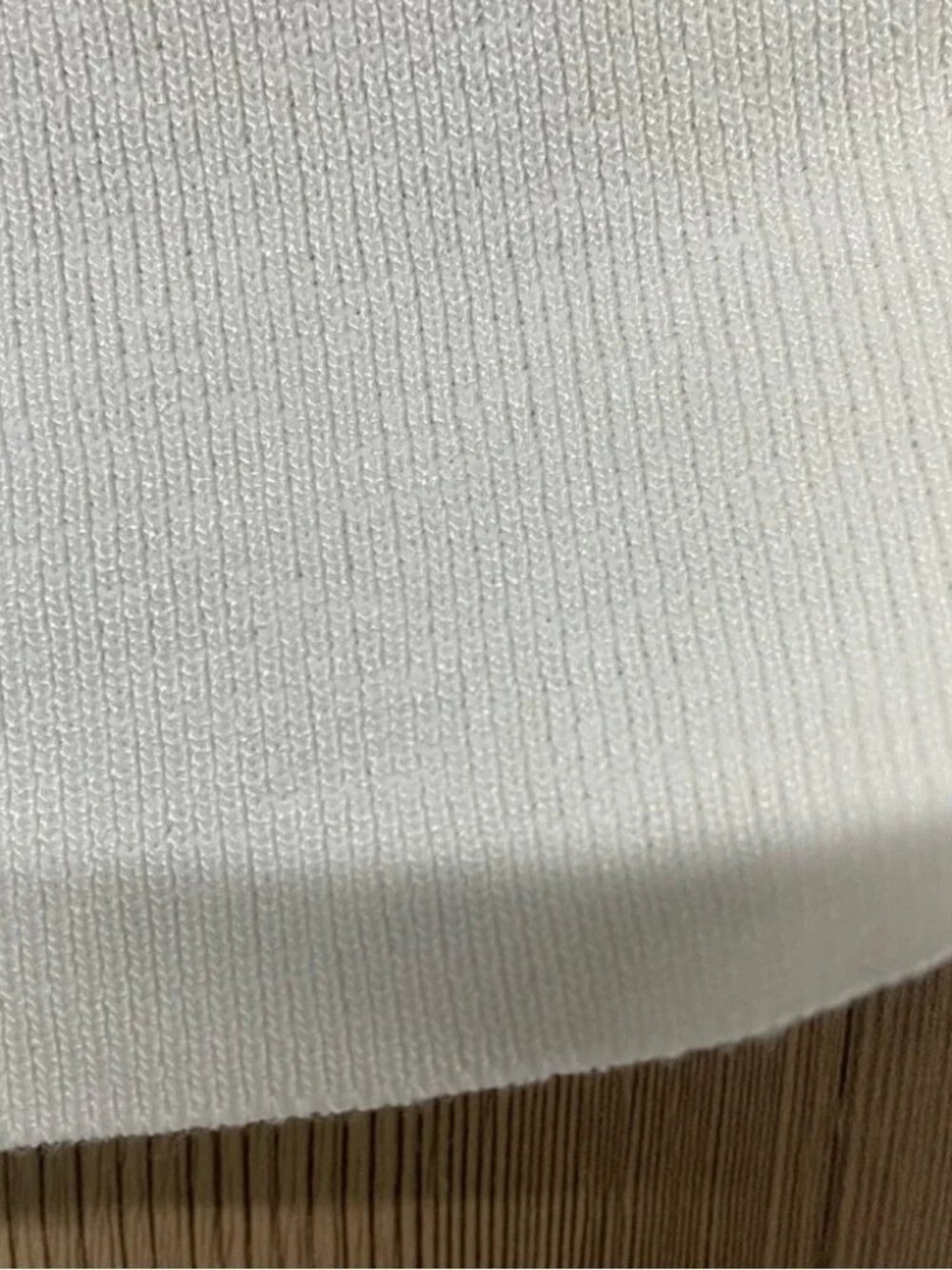 Miu Miu 3D Embossed Logo Ribbed Crop Tank Top-White - Picture 5 of 6